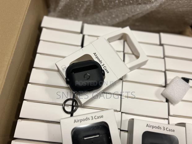 Airpods 3 Cases Only · Photo 3