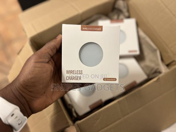 Wireless Charging Pads · Photo 2