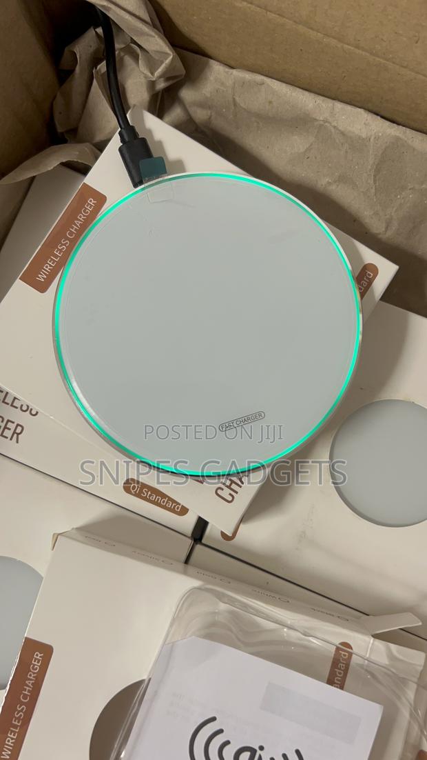 Wireless Charging Pads · Photo 8