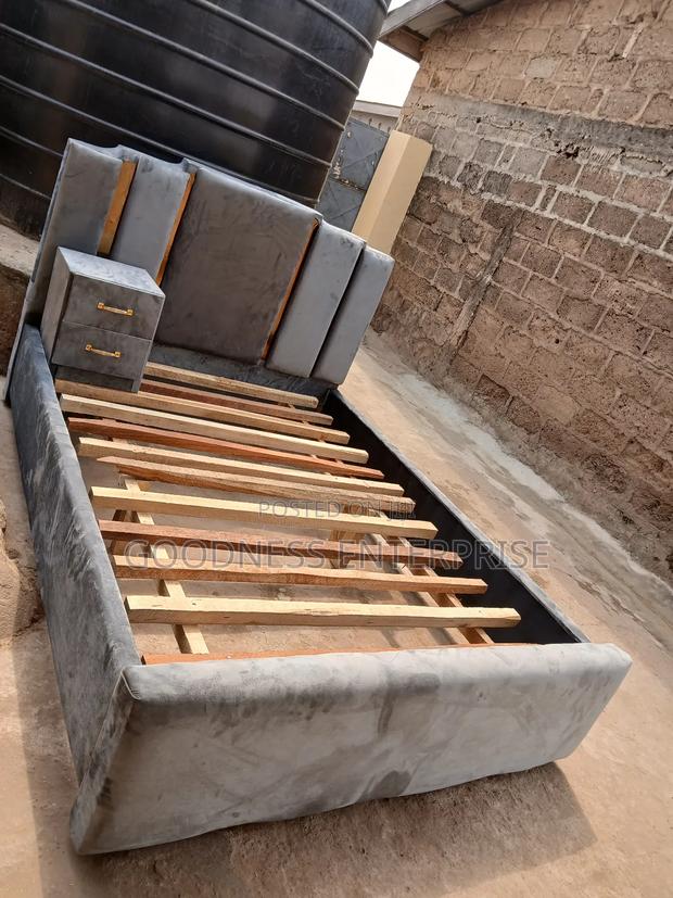 Double Bed With Drawer · Photo 1