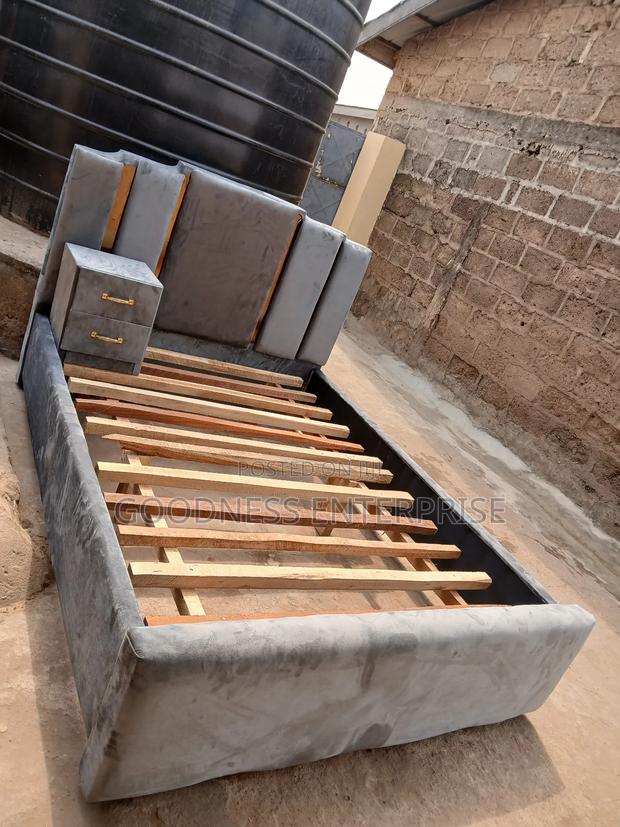 Double Bed With Drawer · Photo 2
