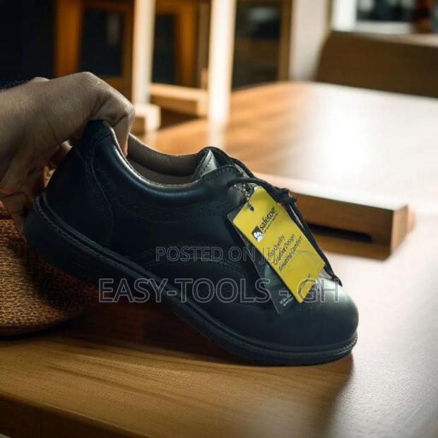 Executive Safety Boot ,( Safetoe ) · Photo 1