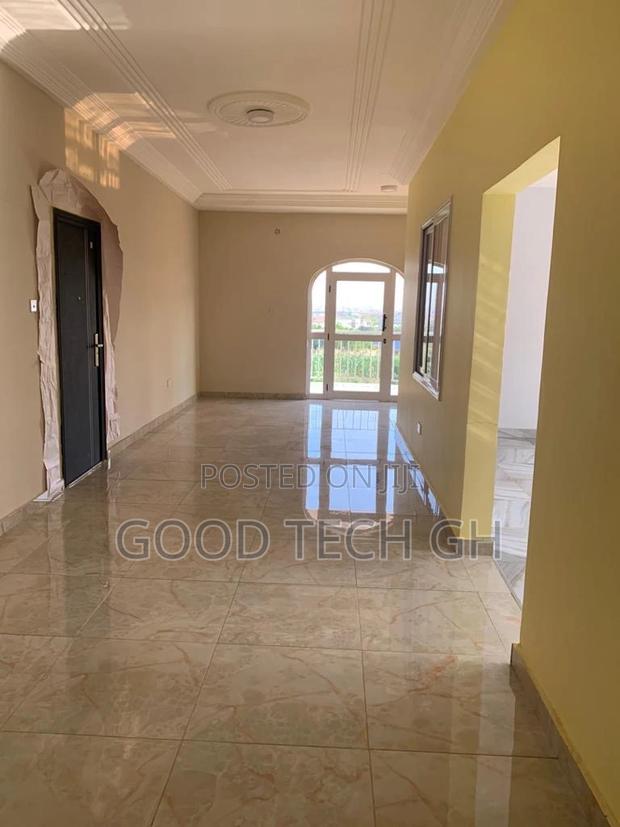 5bdrm House in East Legon for sale · Photo 4
