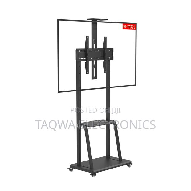 Very Thick Mobile Tv Stand 32-75 · Photo 1