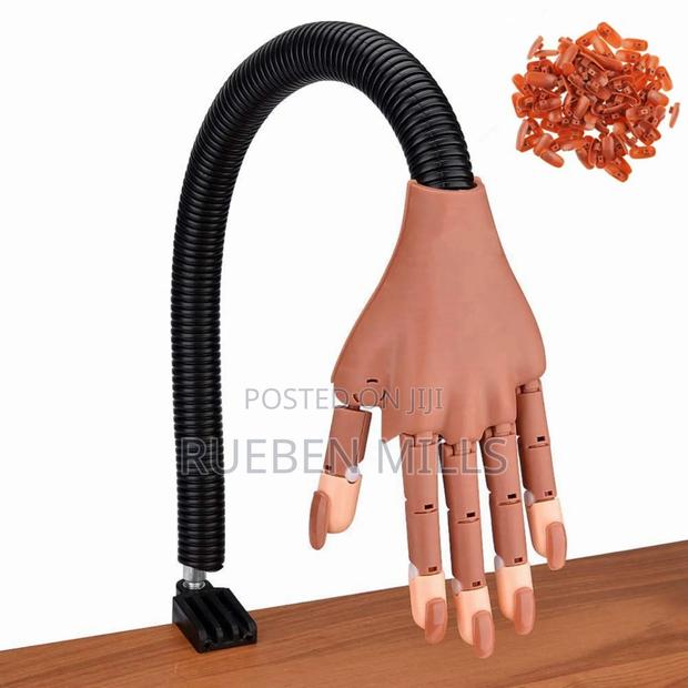 Flexible Nail Practice Hand Kit With False Nails · Photo 1