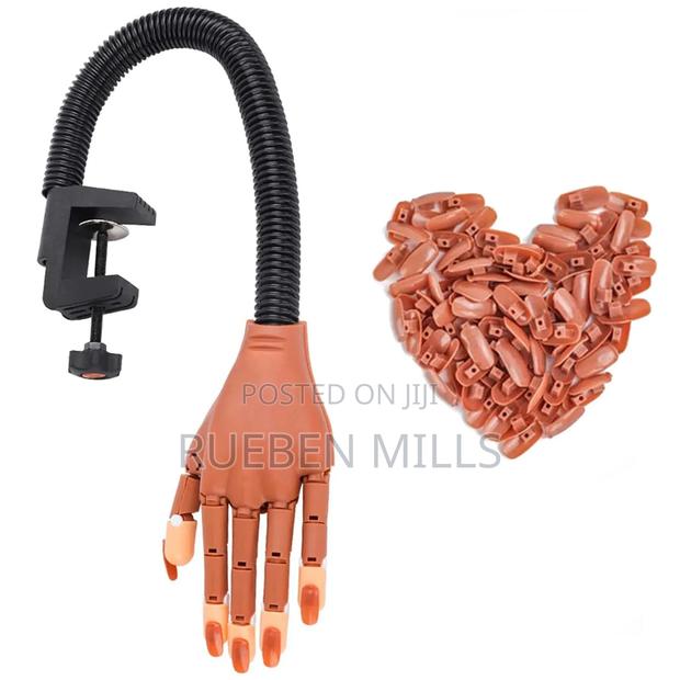 High Quality Stainless Steel Nail Practice Mannequin Hand · Photo 1