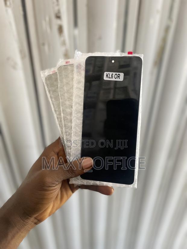 Tecno Spark 30 Screen · Photo 2