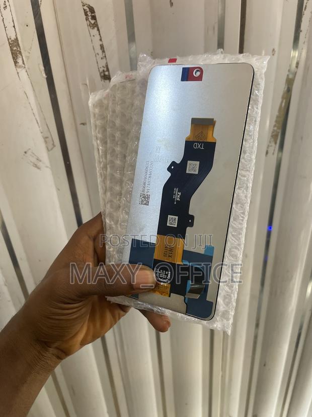 Tecno Spark 30 Screen · Photo 4