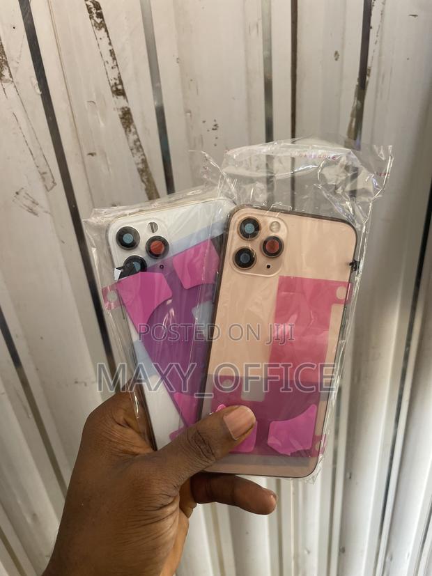 iPhone 11 Pro Complete Housing · Photo 1