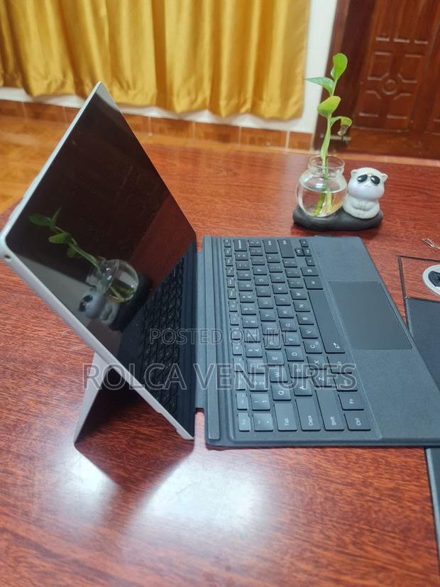 Laptop Microsoft Surface Pro 4 8GB Intel Core i5 SSD 256GB · Photo 3