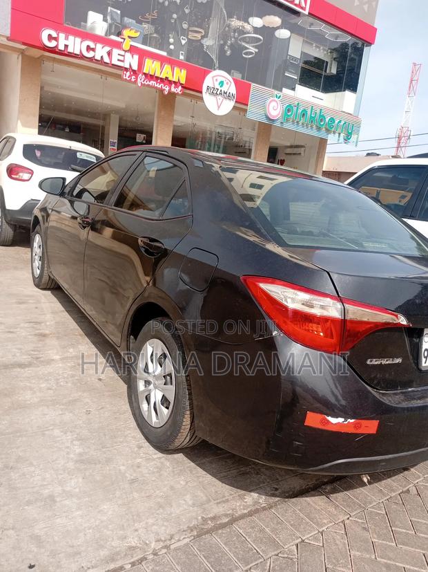 Car Rental · Photo 3