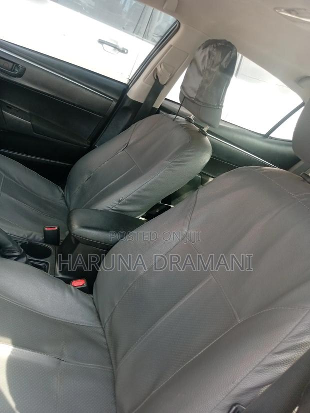 Car Rental · Photo 4