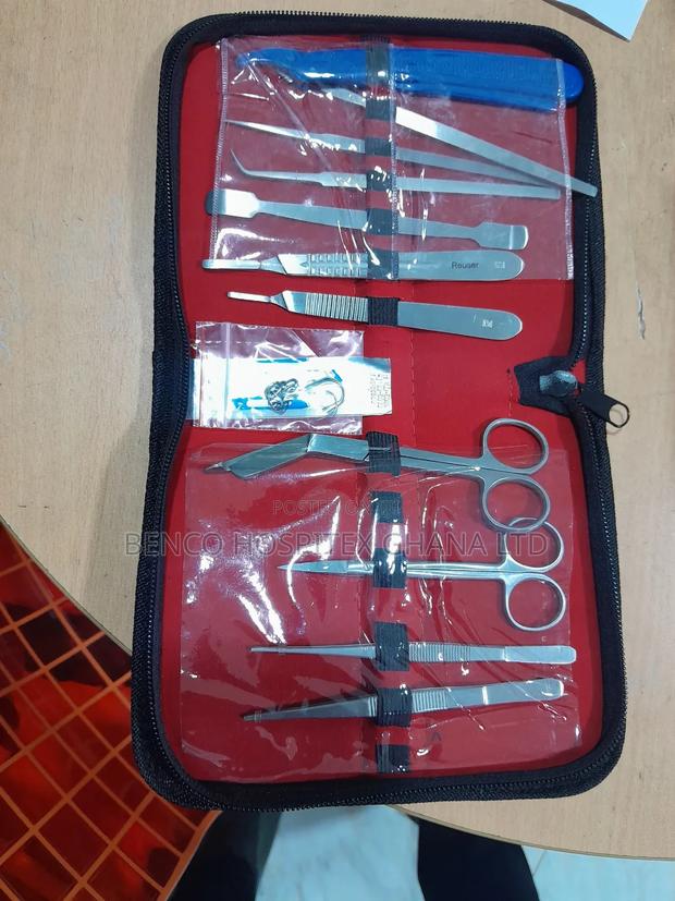Dissecting Set · Photo 1