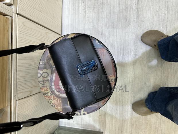 Marc Jacobs Crossbody/ Side Bag · Photo 7