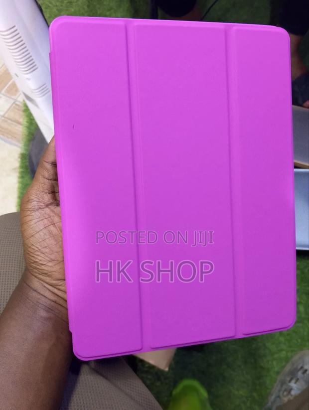 iPad 9th Generation 10.2 Inch Smart Cover Case Pink · Photo 1