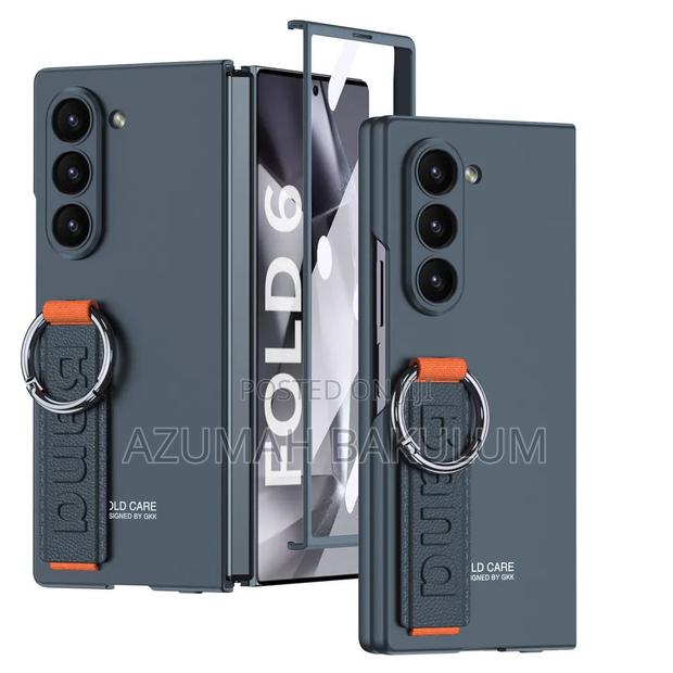 Samsung Galaxy Z Fold 6 Ultra -Thin Case With Band Holder · Photo 1