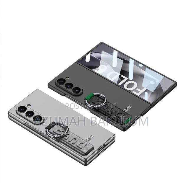 Samsung Galaxy Z Fold 6 Ultra -Thin Case With Band Holder · Photo 8
