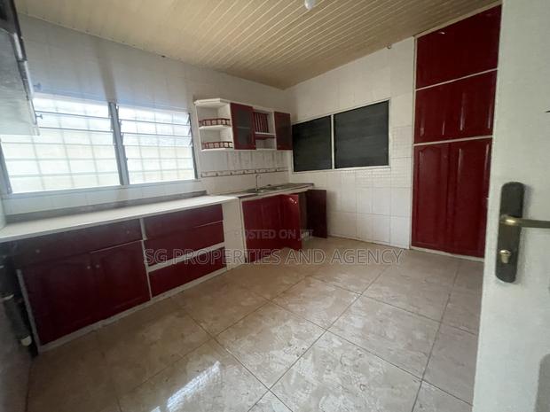 3bdrm House in Coastal, Spintex for rent · Photo 6