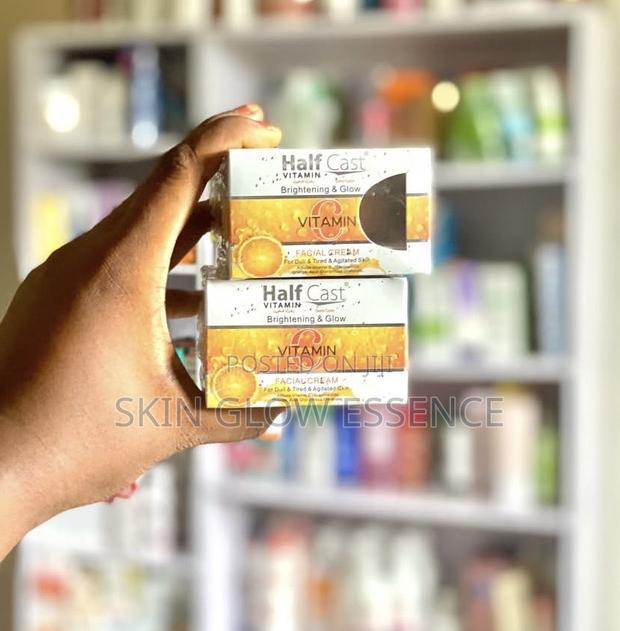 Halfcast Vitamin C Face Cream · Photo 1