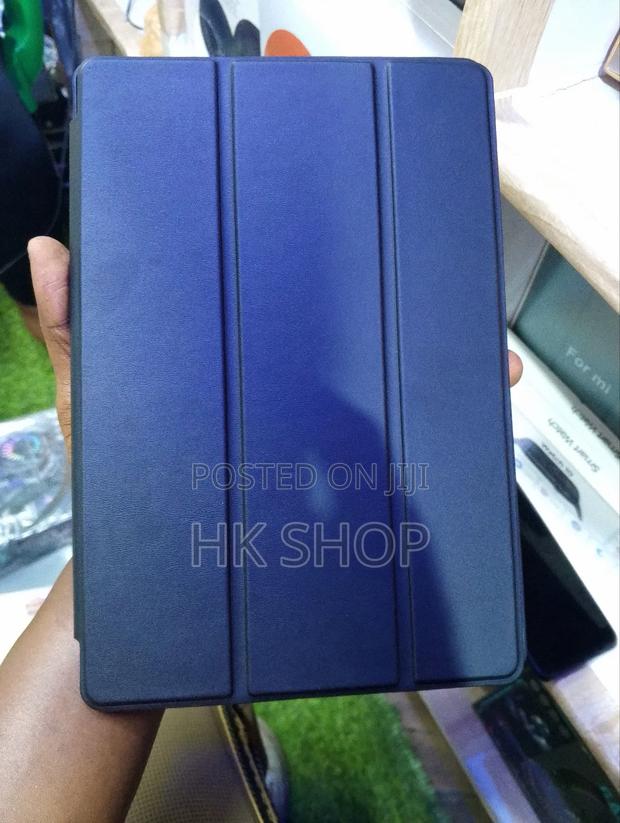 Smart Cover Case for Samsung Tab S6 Lite Black Color · Photo 1