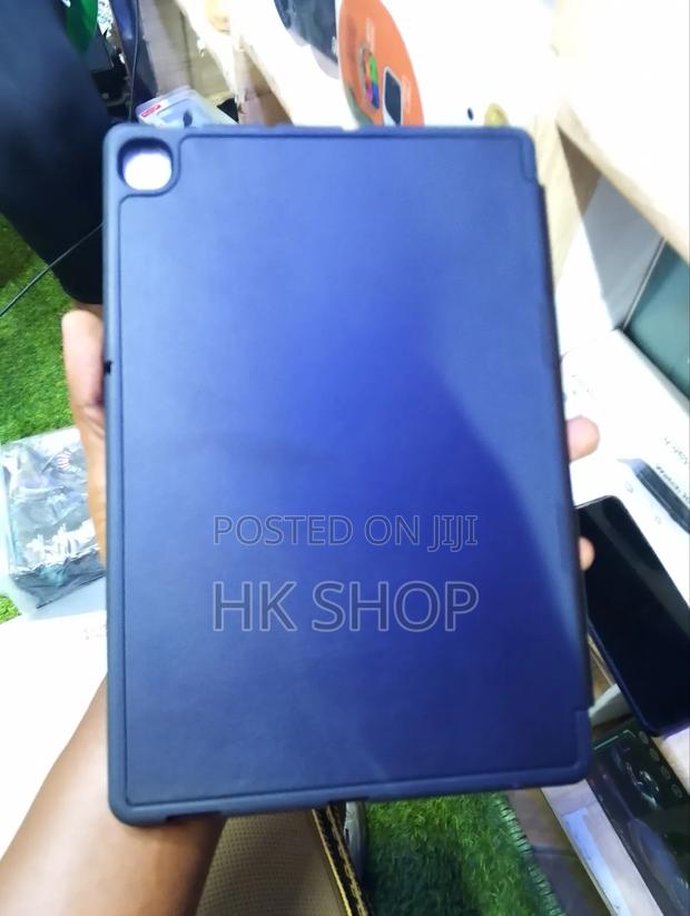 Smart Cover Case for Samsung Tab S6 Lite Black Color · Photo 2