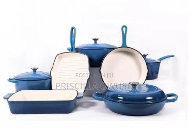 Enamel Cast Iron Cooking Pot Set · Photo 4