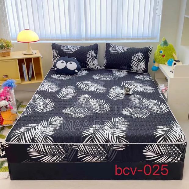 Quality Waterproof Mattress Covers · Photo 2