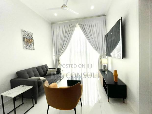 3 and 4bdrm House in East Airport for Sale · Photo 5