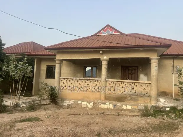 4bdrm House in Top Boat Group Of, Kumasi Metropolitan for sale · Photo 1