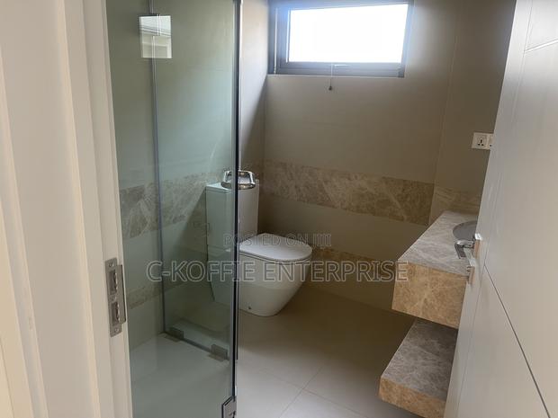 4bdrm House in Airport Residential for rent · Photo 8