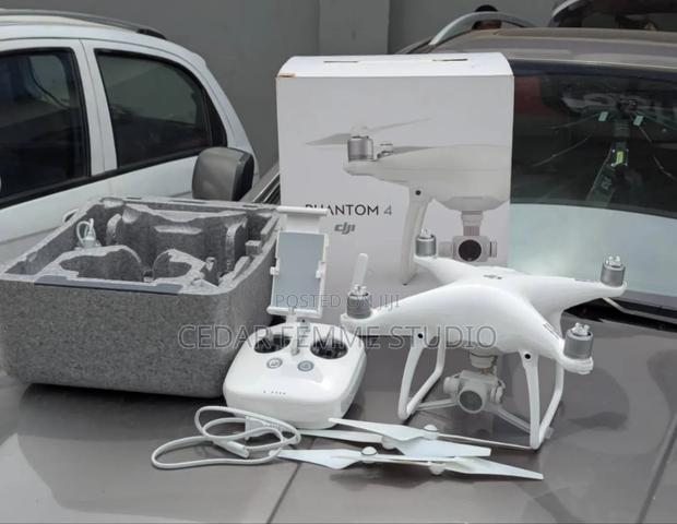Promo! Dji Phantom 4 Drone - Brand New Open Box · Photo 5