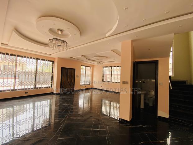 7bdrm House in East Legon Ogbojo for sale · Photo 6