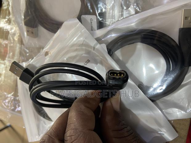 Garmin Smart Watch Charger · Photo 7