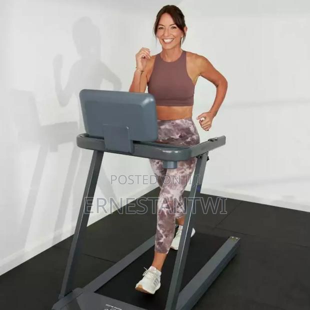 Davina Foldable Treadmill From Uk · Photo 1