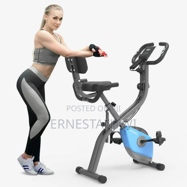 Foldable Exercise Bike From Homecom · Photo 2