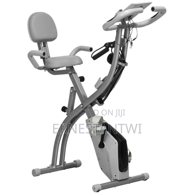 Foldable Exercise Bike From Homecom · Photo 6