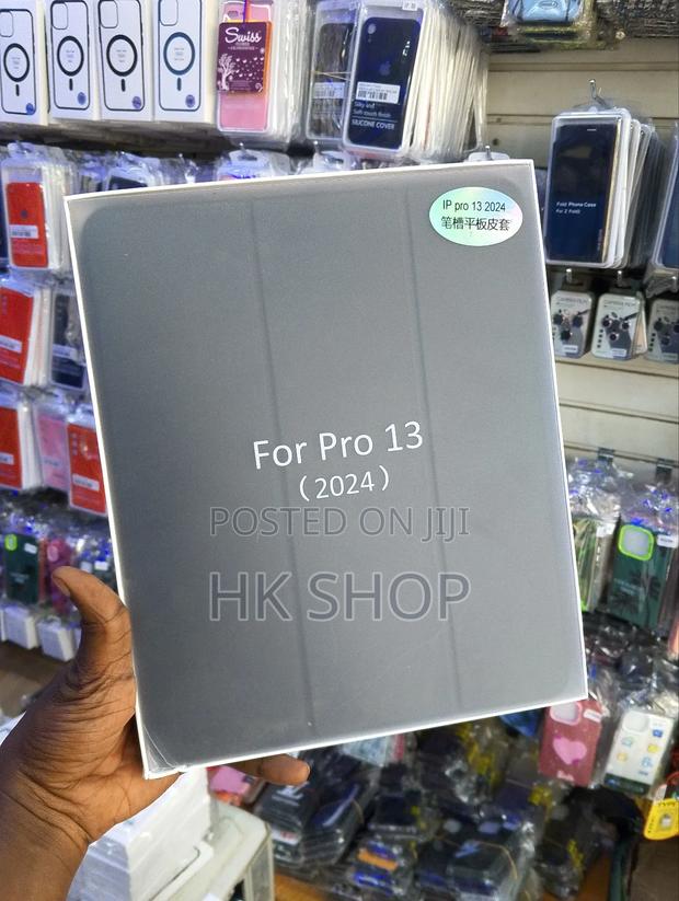 Smart Cover Case for iPad Pro 13 With Pencil Space - Black · Photo 1