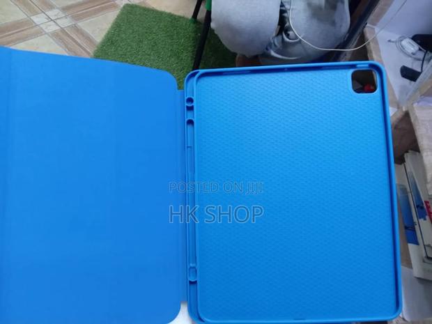 Smart Cover Case for iPad Pro 13 With Pencil Space - Blue · Photo 3