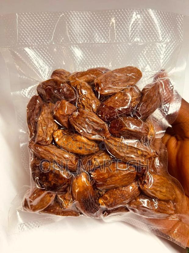 Dried Dates Fruit. · Photo 2