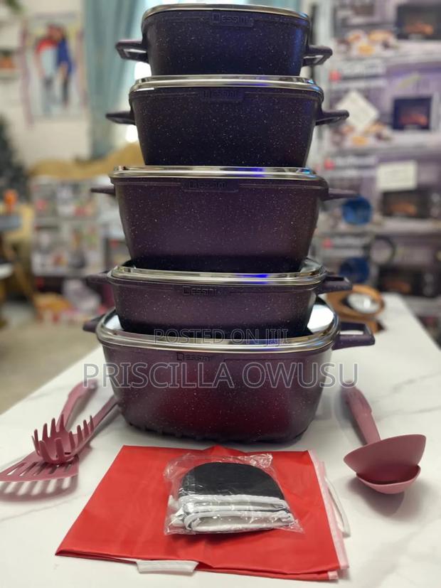 Quality Non-Stick Saucepans · Photo 2