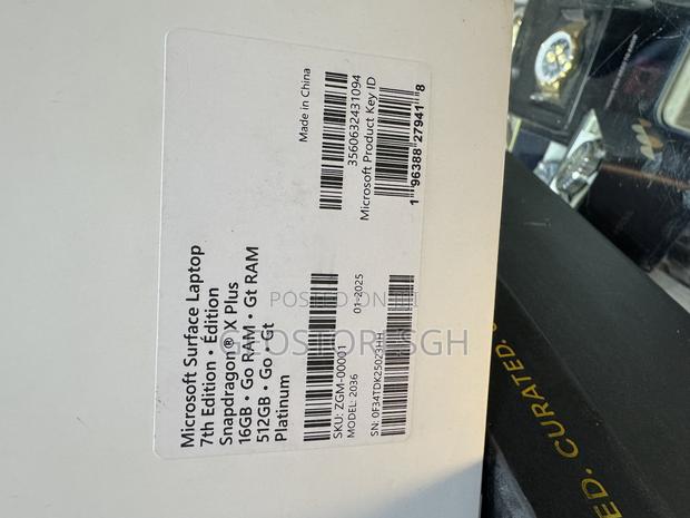New Laptop Microsoft Surface Laptop 7 16GB SSD 512GB · Photo 3
