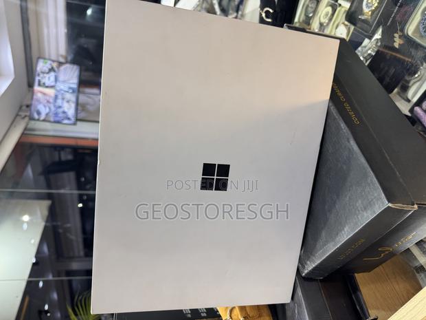 New Laptop Microsoft Surface Laptop 7 16GB SSD 512GB · Photo 2