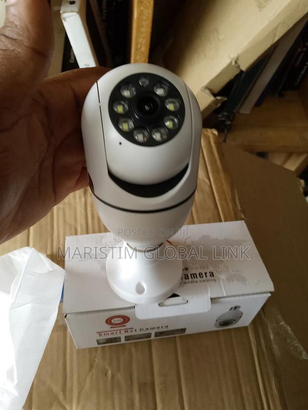 V380 Bulb Camera · Photo 1