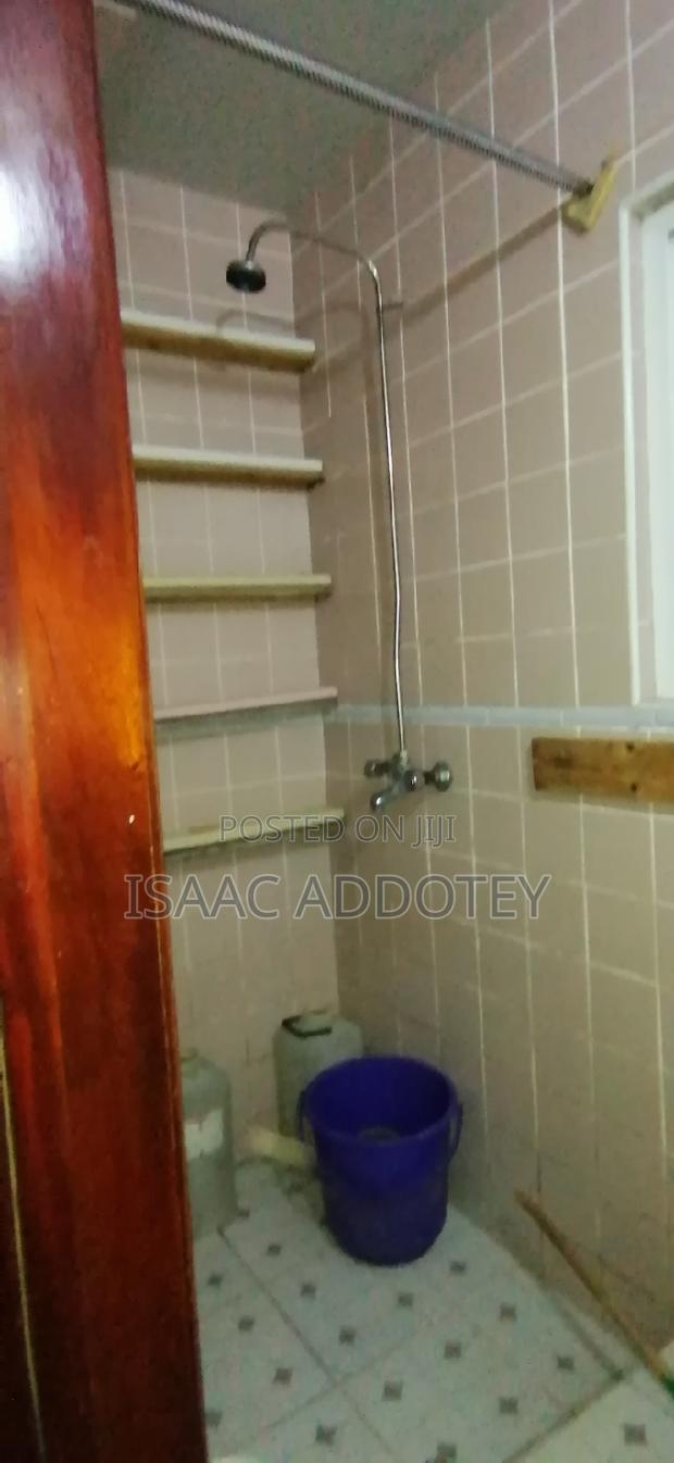 Furnished 1bdrm Apartment in Sakumono Estate, Spintex for rent · Photo 5