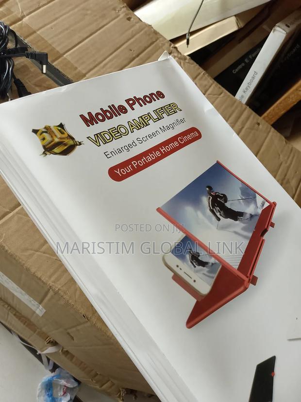 Phone Magnifier · Photo 6