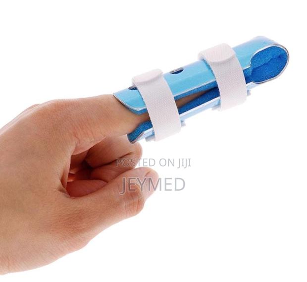 Finger Splint/Brace · Photo 2