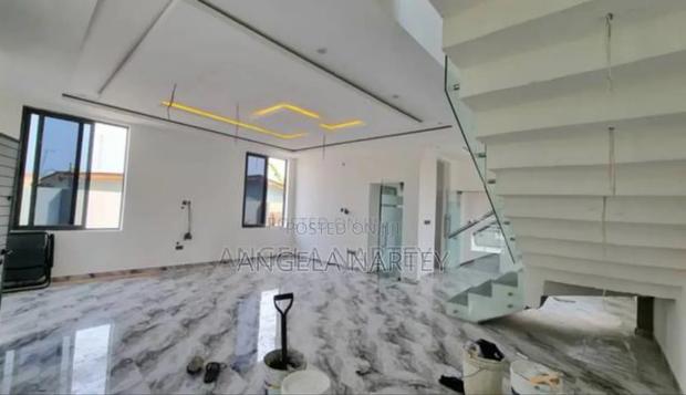4bdrm House in Community 16 Lashibi, Tema Metropolitan for sale · Photo 4