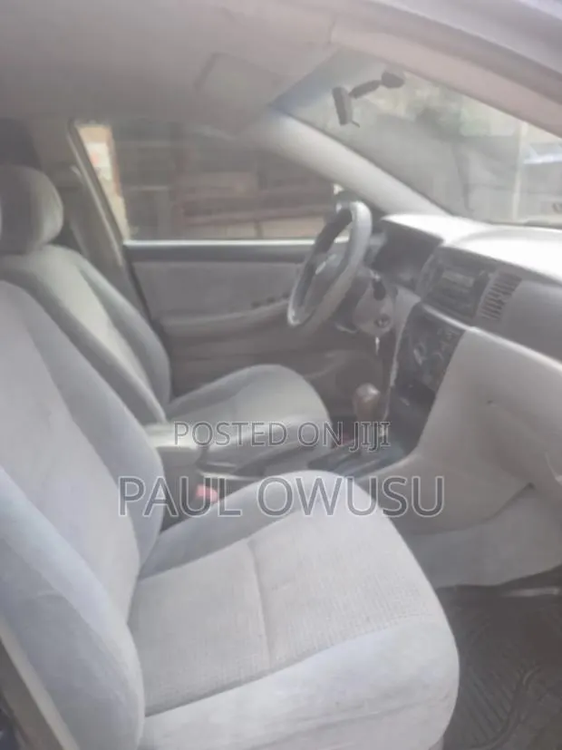 Toyota Corolla 2027 Blue · Photo 1
