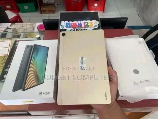 New Realime Pad 55 Ultra Max 128 GB · Photo 1
