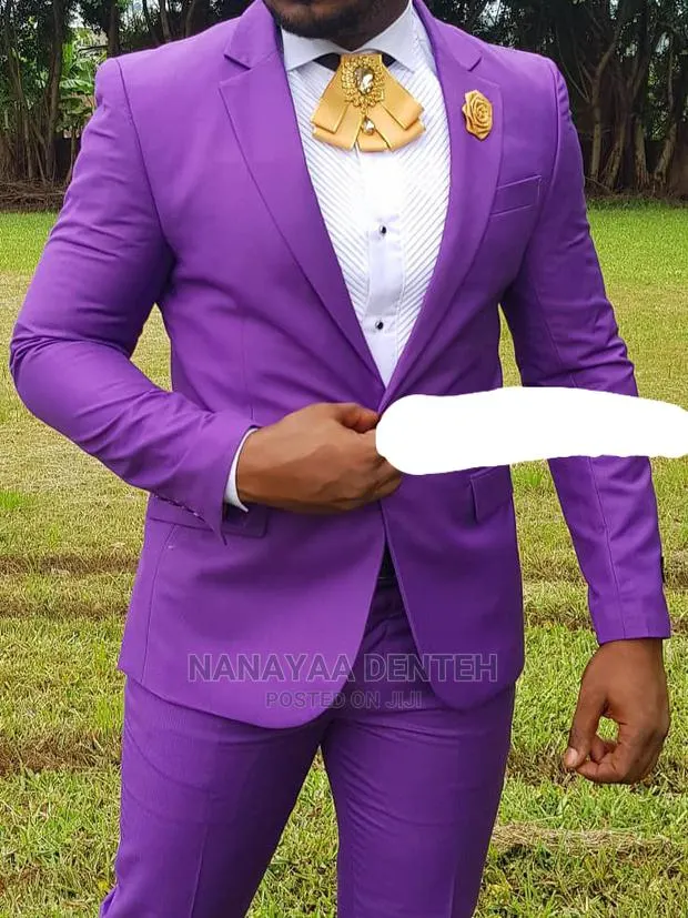 Men's Suit · Photo 1